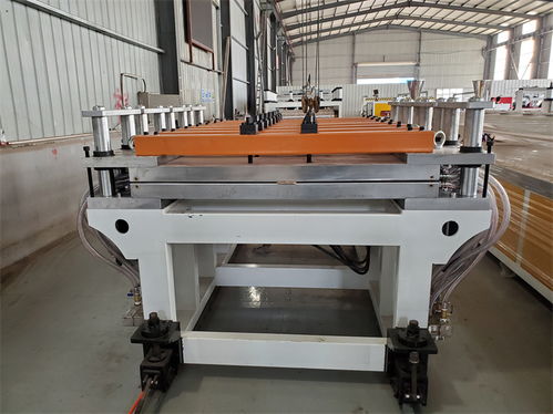 華利德塑機 木飾面機器設備領域的卓越之選，報價透明，有口皆碑